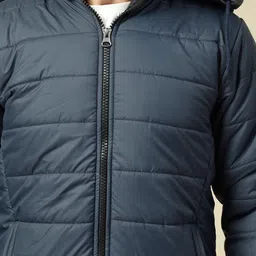 KLOTTHE Hooded Quilted Jacket image 3