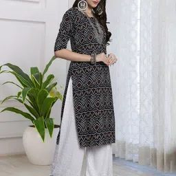 HERE&NOW Selection Of 2 Bandhani Printed Round Neck Straight Kurtas image 4
