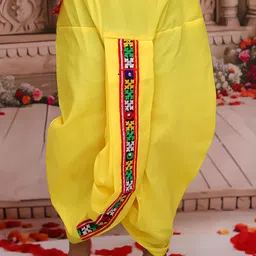 KID1 Boys Ethnic Motifs Printed Pure Cotton Kurta with Dhoti Pants image 4