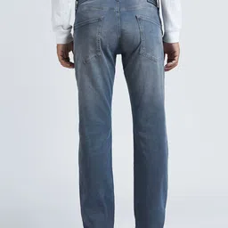 Pepe Jeans Men Holborne Clean Look Light Fade Stretchable Jeans image 3