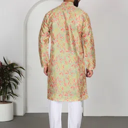 KRAFT INDIA Floral Printed Mandarin Collar Straight Kurta image 4