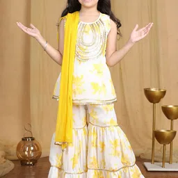 Cutiekins Girls Floral Embroidered Empire Sequinned Kurta with Sharara & With Dupatta image 3