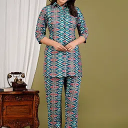 Cloth Bites Geometric Printed Shirt Collar Tunic With Trouser-picture-27