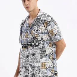 SHOWOFFFF Men Standard Floral Printed Casual Shirt image 3