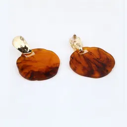 Reenisaa Gold-Plated Artificial Beaded Swirl Shaped Drop Earrings image 4