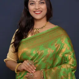 amirat Woven Design Zari Pure Silk Banarasi Saree image 4