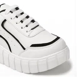 glitchez Women Colourblocked Round Toe Lace-Ups Sneakers image 3