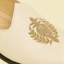 Manyavar Men Self Embroidered Loafers Style Shoes Mojaris image 5