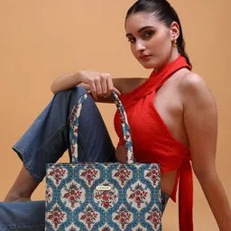 Lookout fashion Printed Oversized Structured Handheld Bag with Tasselled-picture-34