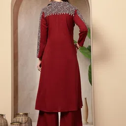 Stylum Women Printed Regular Thread Work Kurta with Palazzos image 3