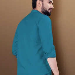 vebnor Men Slim Fit Printed Mandarin Collar Casual Shirt image 2