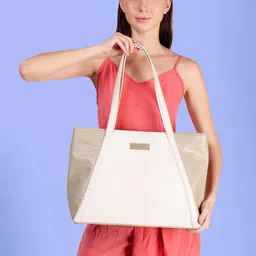 Mast & Harbour Women Snak Pring Textured Shoulder Bag-picture-39