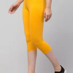 CKARFE Pack Of 2 Skinny Fit Cotton Mid Rise Capris image 5