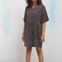 Chidiyaa Striped Cotton A-Line Dress-picture-34