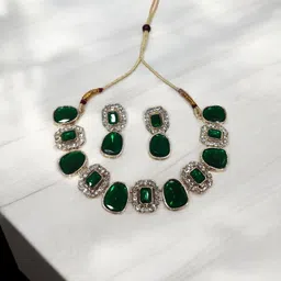 Women Click Stone-Studded Copper Jewellery Set-picture-34