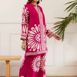 KRIVANSH STORE Printed V-Neck Long Sleeves Pure Cotton Tunic With Palazzo image 2