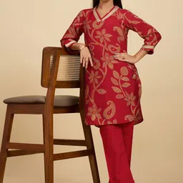 Komarri U Printed Pure Cotton Long Sleeves Printed V-Neck Tunic With Trouser image 5