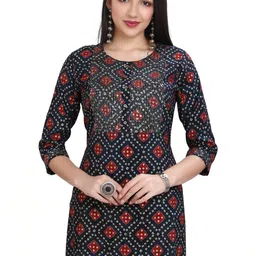 GREAT OUTFITS Geometric Printed Sequinned Sequinned Kurti image 2