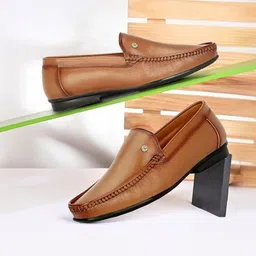 HAUTTON Men textured Formal Slip-On Shoes image 5