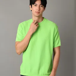V-Mart Men Solid Round Neck Cotton Relaxed Fit T-shirt image 4