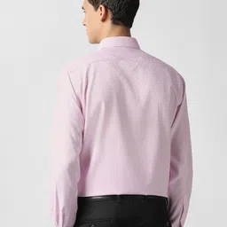 Van Heusen Men Textured Spread Collar Pure Cotton Formal Shirt image 4