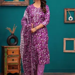 YUSRA Floral Printed Thread Work Notch Neck Straight Kurta with Trousers & Dupatta-image-19