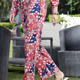 Sera Women Printed Relaxed Straight Leg Trousers image 2