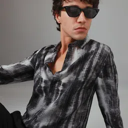 Banana Club Men Classic Slim Fit Opaque Printed Casual Shirt image 5