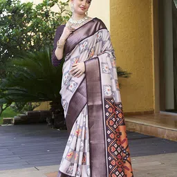 KAYOMMI Floral Zari Pure Crepe Ikat Saree-picture-55