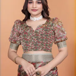 tammu designer Zari Silk Blend Handloom Patola Saree-image-55