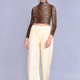 APQRS Women Trousers image 2