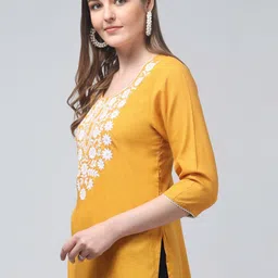 ERUDITE CLUB Ethnic Motifs Embroidered Chikankari Chikankari Kurti image 2