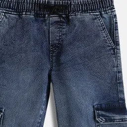 Urbano Juniors Boys Mid-Rise Heavy Fade Stretchable Washed Denim Cargo Jeans image 3