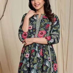 Samhitas Floral Printed V-Neck Kurti-image-7