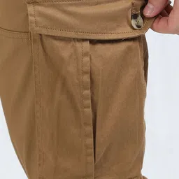 RIGS AND RAGS Men Relaxed Fit Easy Wash Cargos Trousers image 3