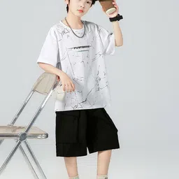 StyleCast x Revolte Boys Pure Cotton T-shirt and Shorts Clothing Set image 3