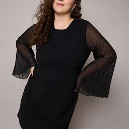 SASSAFRAS Curve Plus Size Shift Dress image 1