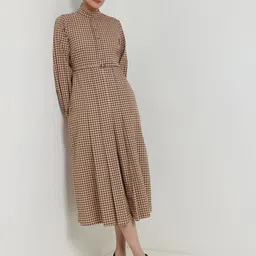 FableStreet Checked Bishop Sleeve Formal Fit & Flare Midi Dress-image-31
