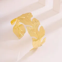 Qiroko Adjustable Leaf Shaped Cuff Bracelet-picture-37