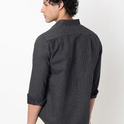 MARK & ALBERT India Slim Fit Pinstripes Wrinkle Free Cotton Casual Shirt image 5