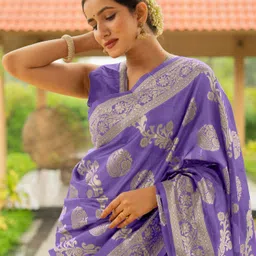 Subham Woven Design Zari Silk Blend Banarasi Saree image 2