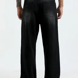 Espanshe Men Mara Loose Fit Distressed Jeans image 4