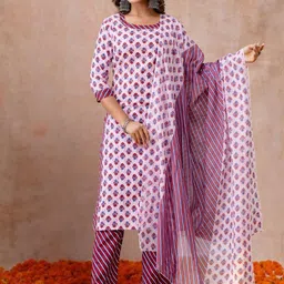 Mokshielite Women Floral Printed Kurta with Trousers & Dupatta-image-31