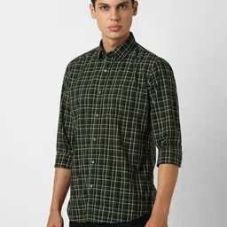 Van Heusen Sport Men Slim Fit Checked Casual Shirt image 3