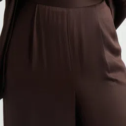 FEMMELLA Round Neck Satin Top With Trousers image 5