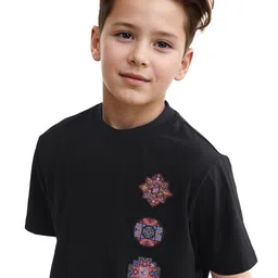 RARE ONES Boys Pockets T-shirt image 5