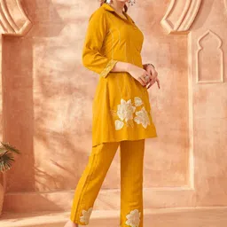 Kaftanize Embroidered Shirt Collar Chinon Co-Ord Set with Bold Flower Patchwork image 4