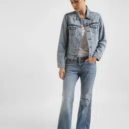 levi's Women's Blue Bootcut Fit High Rise Jeans image 2