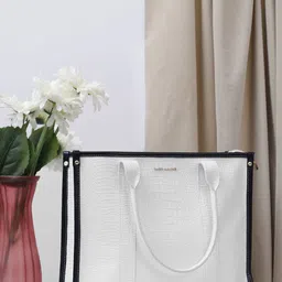 Bagsy Malone Women Textured Structured Tote Bag-picture-11