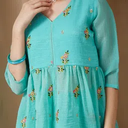 CurlyTales Girls Floral Embroidered Empire Kurta with Palazzos image 2